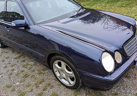 Mercedes-Benz E 280 W210 E280T 4Matic, 2.Vorbes,Klima,Xenon,TÜV,AHK