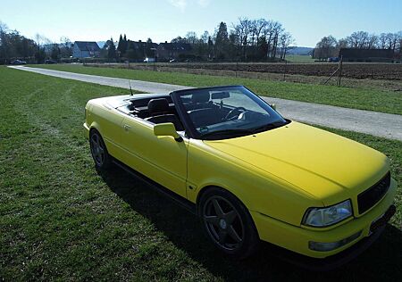 Audi Cabriolet 2.6 (E)