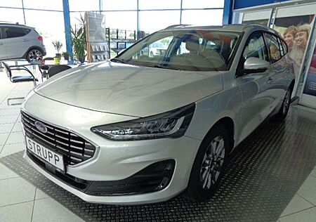 Ford Focus Titanium Klimaaut/Kamera/Winterpak/4J.Gar