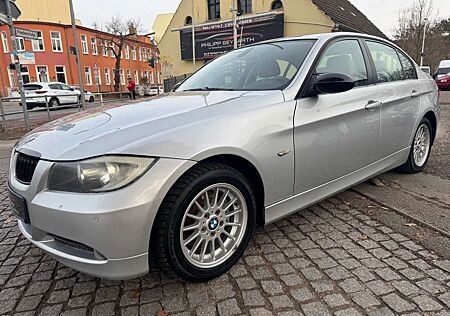 BMW 320 IA*AUTOMATK*2xPDC*TÜV NEU*