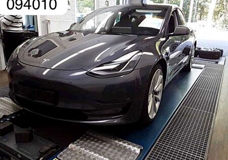 Tesla Model 3 gebraucht kaufen Tesla Model 3 Performance Dual AWD 20"Autopilot 3 Pano