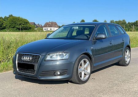 Audi A3 1.8 TFSI Sportback S line Sportpaket (plus)