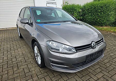 VW Golf Volkswagen 1.2 TSI BLUEMOTION,Klimaautomatik,Navi,Neu TÜV
