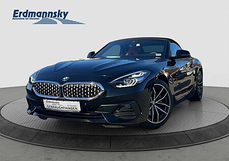 BMW Z4 sDrive 20i Sport Line/Leder/Navi/LED/SHZ/LHZ