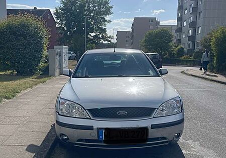 Ford Mondeo 1.8 Ghia