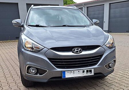 Hyundai ix35 blue Finale 2WD
