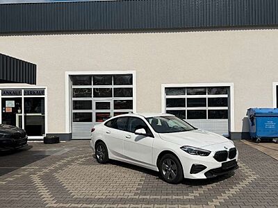 BMW 218 i LED Navi AppleCar