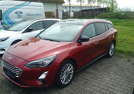 Ford Focus 1.5 EcoBoost Start-Stopp-System COOL&CONNECT