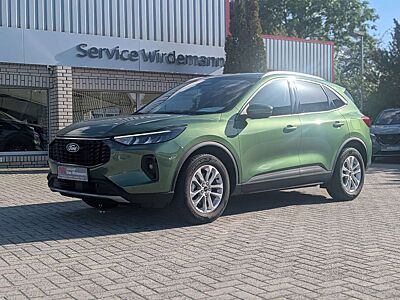 Ford Kuga Titanium - AHK, Kamera, Allwetter, Winterpaket