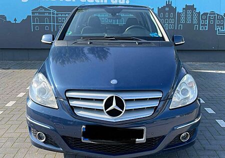 Mercedes-Benz B 180 CDI Autotronic