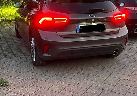 Ford Focus 1.5 EcoBoost Start-Stopp-System Aut. Titanium