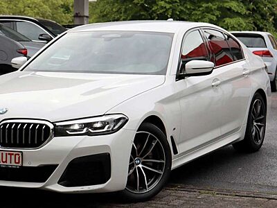 BMW 520 i M Sport *M Paket*1.Hd*8 Räder*Kamera*Leder*
