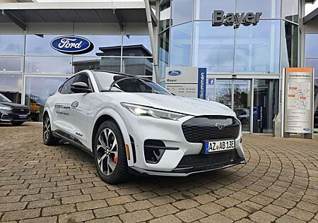 Ford Mustang Mach-E AWD GT