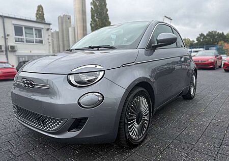 Fiat 500E STYLE mit Komfort-Paket