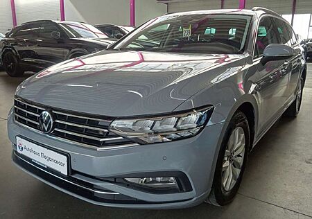 VW Passat Variant Volkswagen PASSAT 2.0 TDI CL.*AHK*ACC*CAM*MASSAGE*FLA*