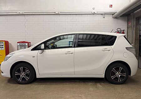 Toyota Verso 1.8 Edition
