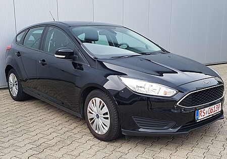 Ford Focus Fließheck 1.0EcoBoost Trend*ZAHNRIEMEN-INSP.NEU