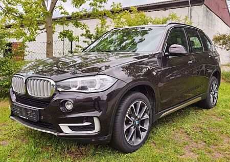 BMW X5 xDr30d Sportp Memory Leder Exl Rückkam Navip