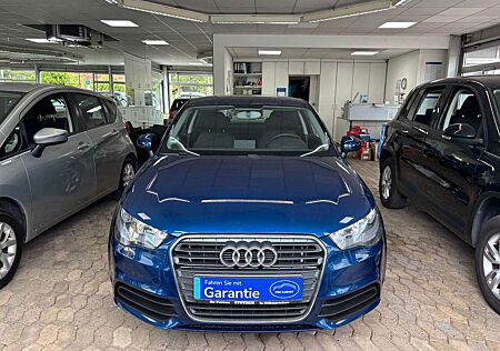 Audi A1 attraction, Navi! Steuerkette neu! Tüv neu!