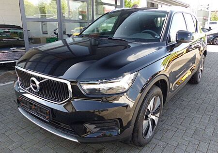 Volvo XC 40 XC40 Momentum Pro B4 AWD Aut.*ALLRAD*STHZG*KEYLESS*CAM*