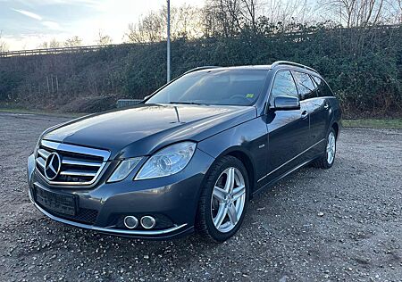 Mercedes-Benz E 250 T CDI DPF BlueEFFICIENCY Automatik Elegance