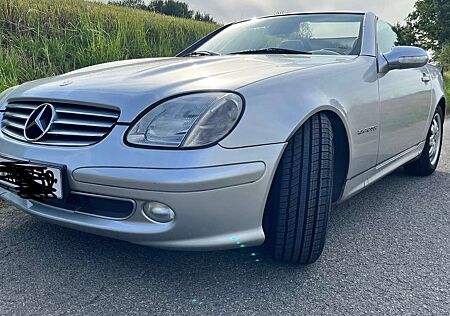 Mercedes-Benz SLK 200
