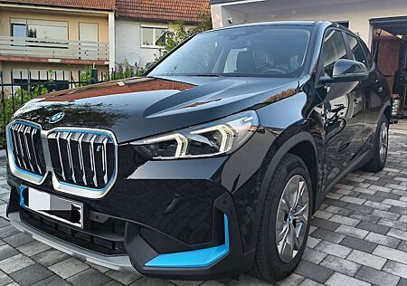 BMW iX1 30 xDrive