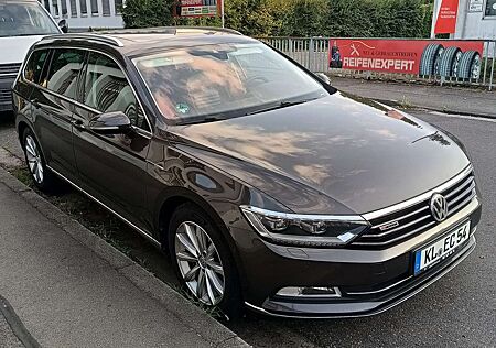VW Passat Variant Volkswagen 2.0 TDI SCR 4Motion DSG Highline