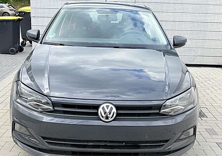 VW Polo Volkswagen 1.0 TSI Trendline