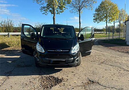 Ford Transit Custom 310 L1 Tourneo Titanium