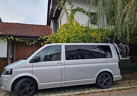 VW T5 Multivan Volkswagen Startline
