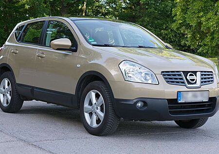 Nissan Qashqai 2.0 SUV sehr gepflegt