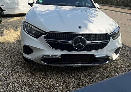 Mercedes-Benz GLC 220 d 4Matic 9G-TRONIC Avantgarde Advanced