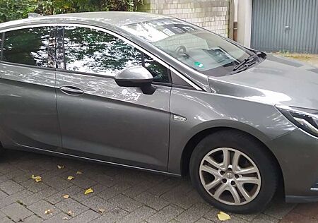 Opel Astra 1.6 D Automatik