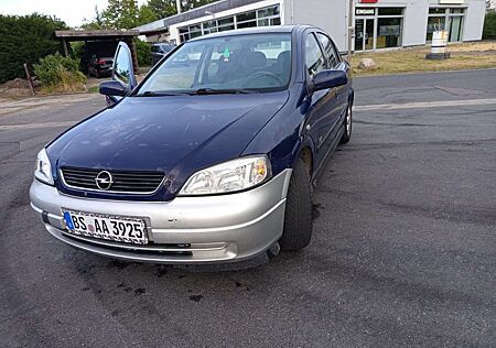 Opel Astra 1.6 Njoy