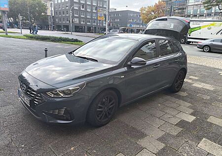 Hyundai i30 gebraucht kaufen Hyundai i30 mit Garantie! 1.5 T-GDI 30+ EDITION 48v-