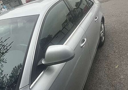 Audi A4 2.0 TDI DPF Ambiente