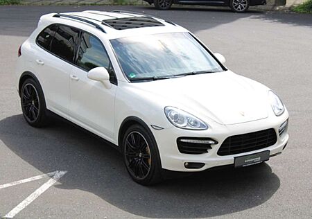 Porsche Cayenne Turbo Burmester/18-Wege/SHZ/Approved