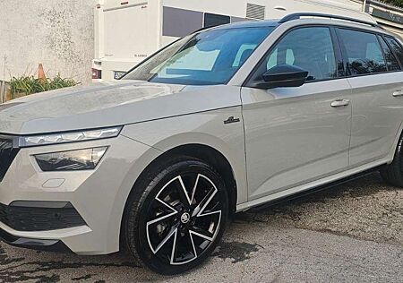 Skoda Kamiq Monte Carlo Panorama LED Kamera