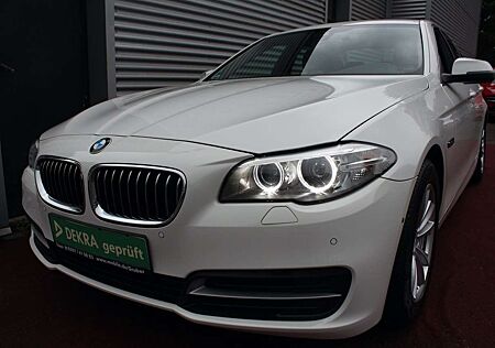 BMW 520 i AUTOMATIK KLIMA NAVI XENON KAMERA 1.Hd