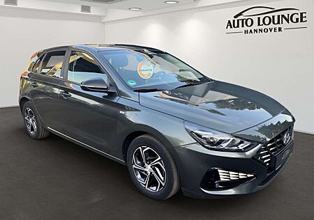 Hyundai i30 30 1.5 T-GDI | Metallic | LED | Kamera | DAB+