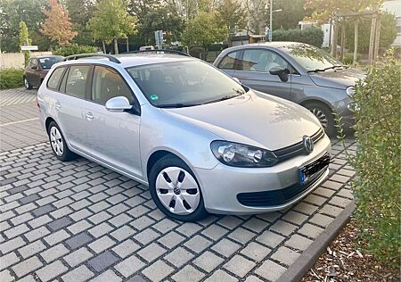 VW Golf Variant Volkswagen 1.6 TDI DPF MATCH