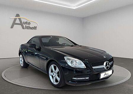 Mercedes-Benz SLK 250 SLK250 ROADSTER AUT NAV PARK TEMP SHZ LEDER
