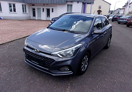 Hyundai i20 Active Passion Klima SHZ Kamera ALU