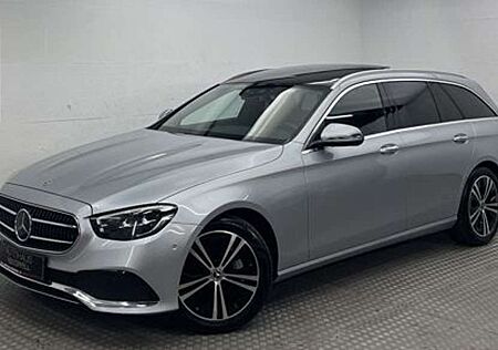 Mercedes-Benz E 400 d T 4M AVANTGARDE PANO+AHK+KEYLESS+DISTRO+