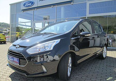 Ford B-Max Titanium