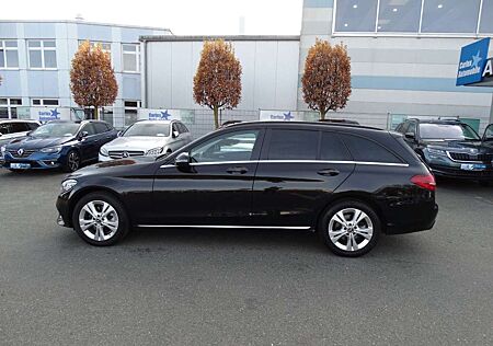 Mercedes-Benz C 220 d 9G~4Matic*MultibeamLED*R-Kam*Navi*ACC*1Hd