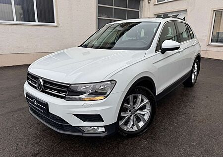 VW Tiguan Volkswagen 2.0 TDI DSG Comfortline PANO AHK MASSAGE