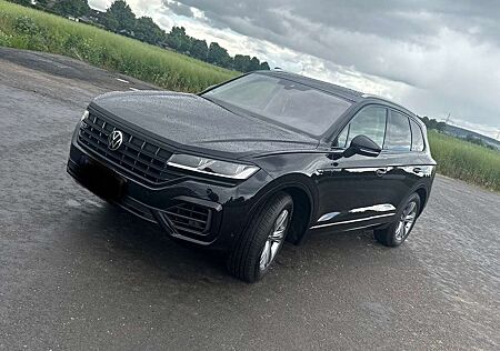 VW Touareg Volkswagen 3.0 V6 TDI 4Motion DPF Aut. R-Line