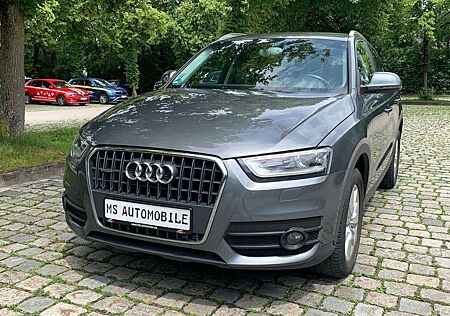 Audi Q3 2.0 TDI quattro/NAVI/XENON/Service neu